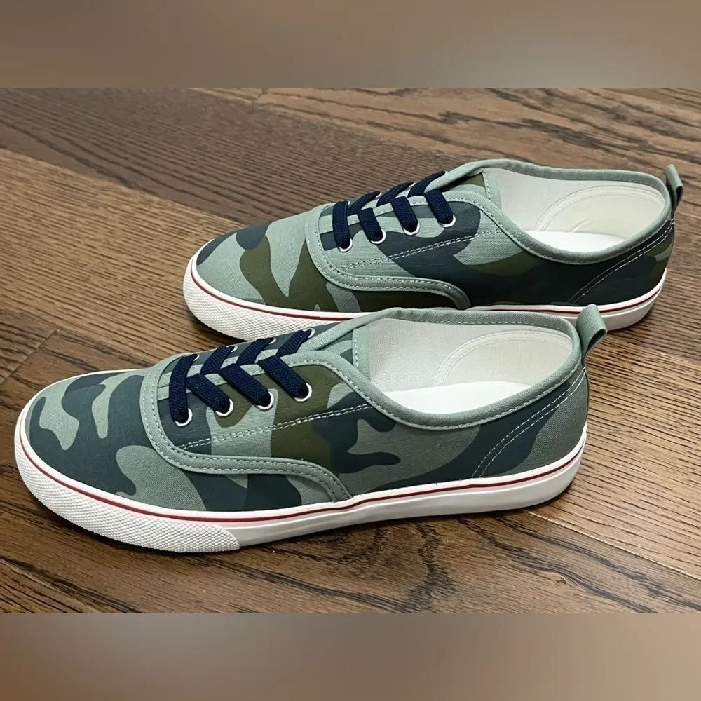 Mini Boden Printed Low Top Sneakers (Size 38)